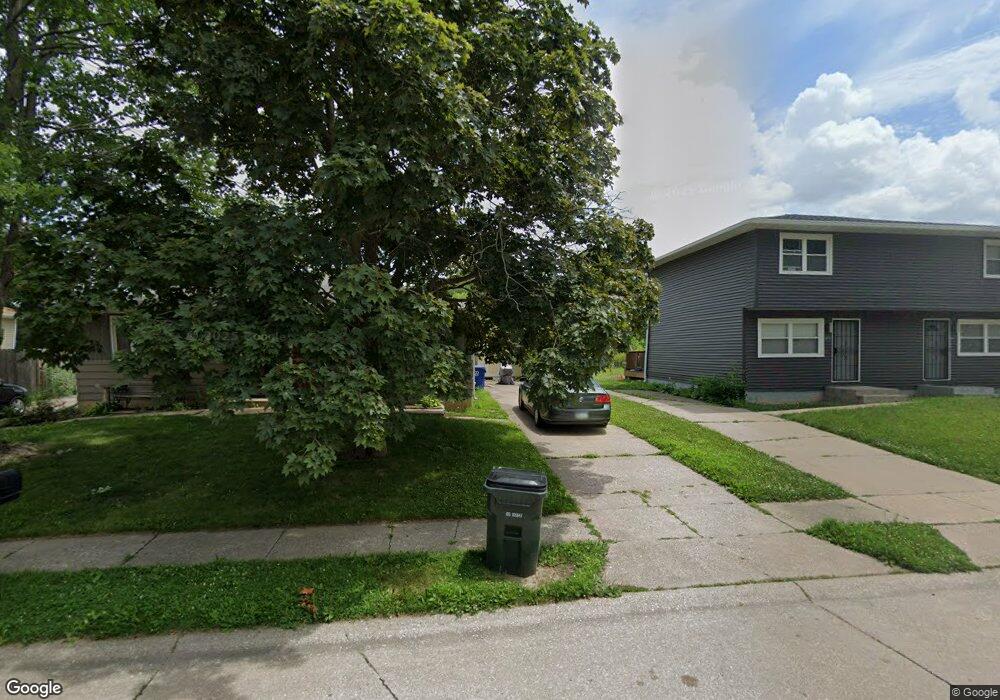 1221 N Stark St, Davenport, IA 52804 - photo 1