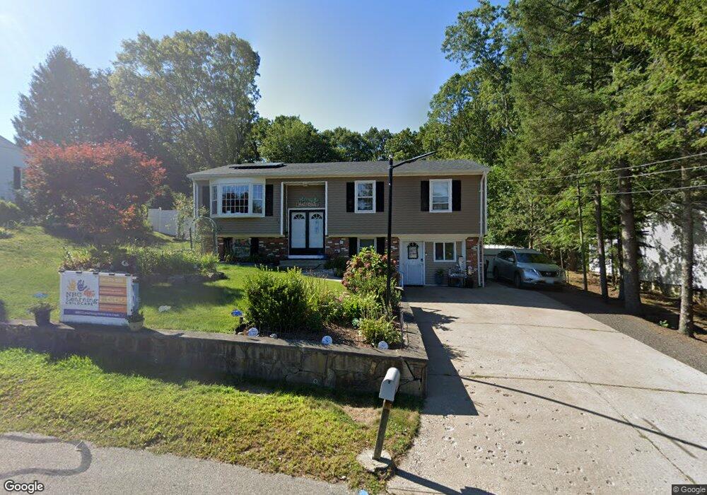 24 Old Carriage Rd, West Warwick, RI 02893 - photo 1