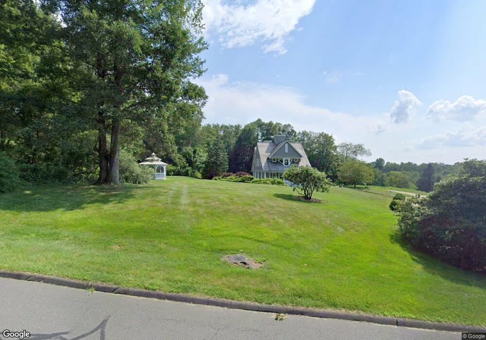 2 Longmeadow Ln, Redding, CT 06896 - photo 1