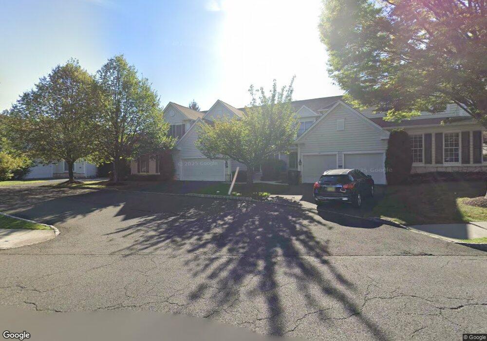 106 Scarlet Oak Ln, Paramus, NJ 07652 - photo 1