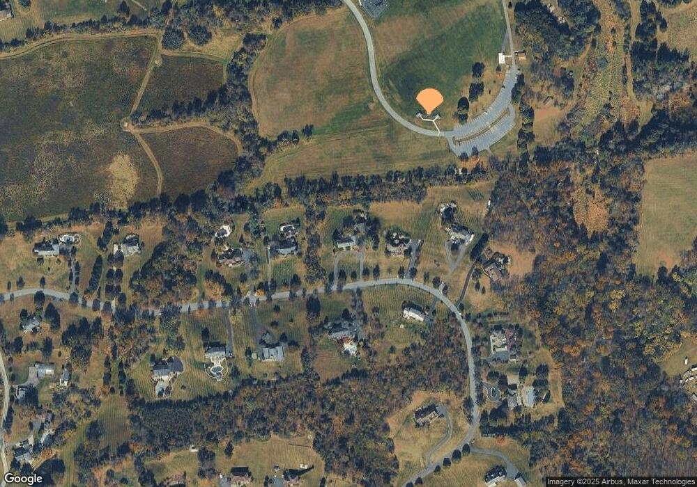 10 Rowlands Rd, Flemington, NJ 08822 - photo 1