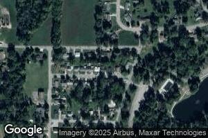 415 E Curry St, Fairfield, IL 62837