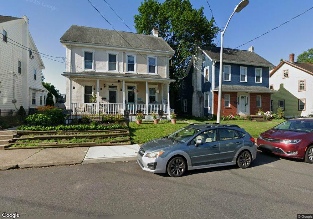 1012 Juniper St, Quakertown, PA 18951 - photo 1