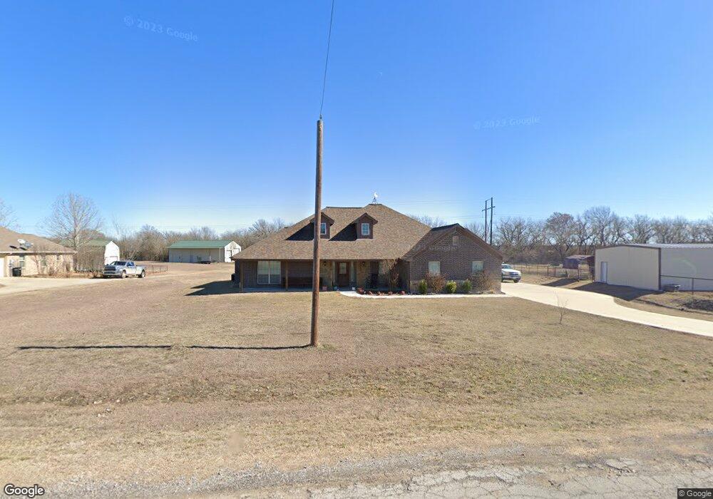 135 Cooperstown Dr, Springtown, TX 76082 - photo 1