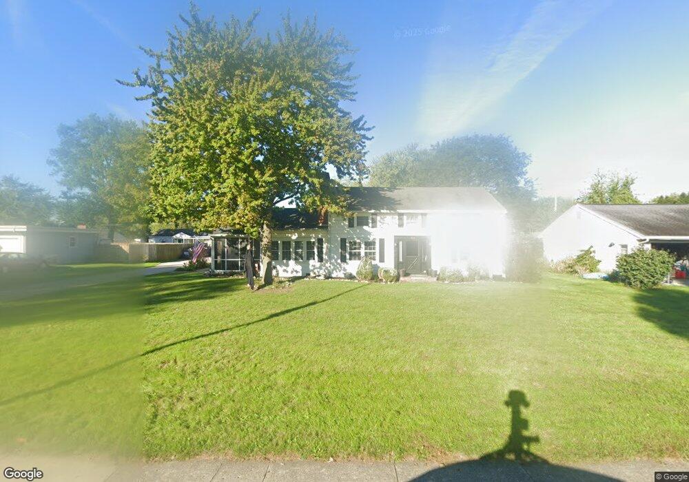 515 S Rauthland Ave, Wapakoneta, OH 45895 - photo 1