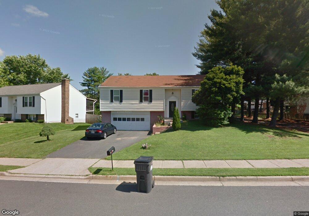 9536 Burning Branch Rd, Burke, VA 22015 - photo 1