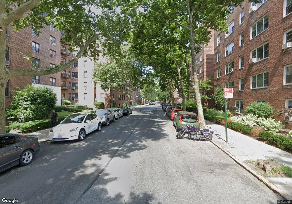 4316 W 236th St, Bronx, NY 10463 - photo 1