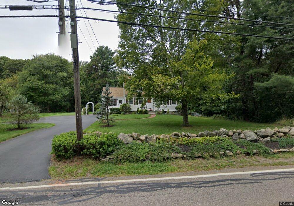 911 West St, Walpole, MA 02081 - photo 1