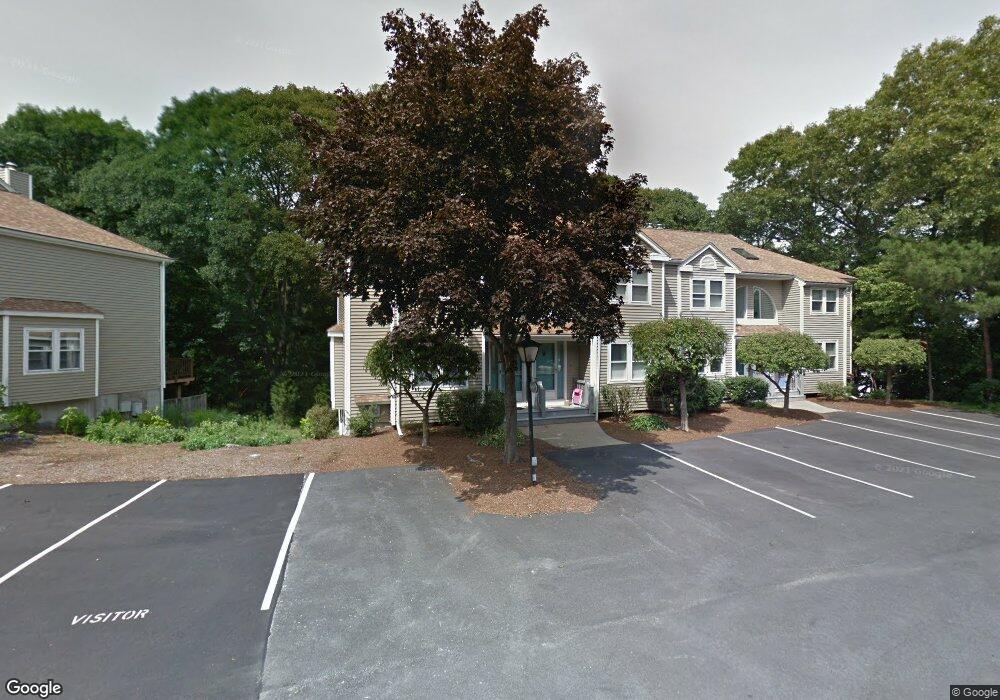 669 Pleasant St unit 3, East Weymouth, MA 02189 - photo 1