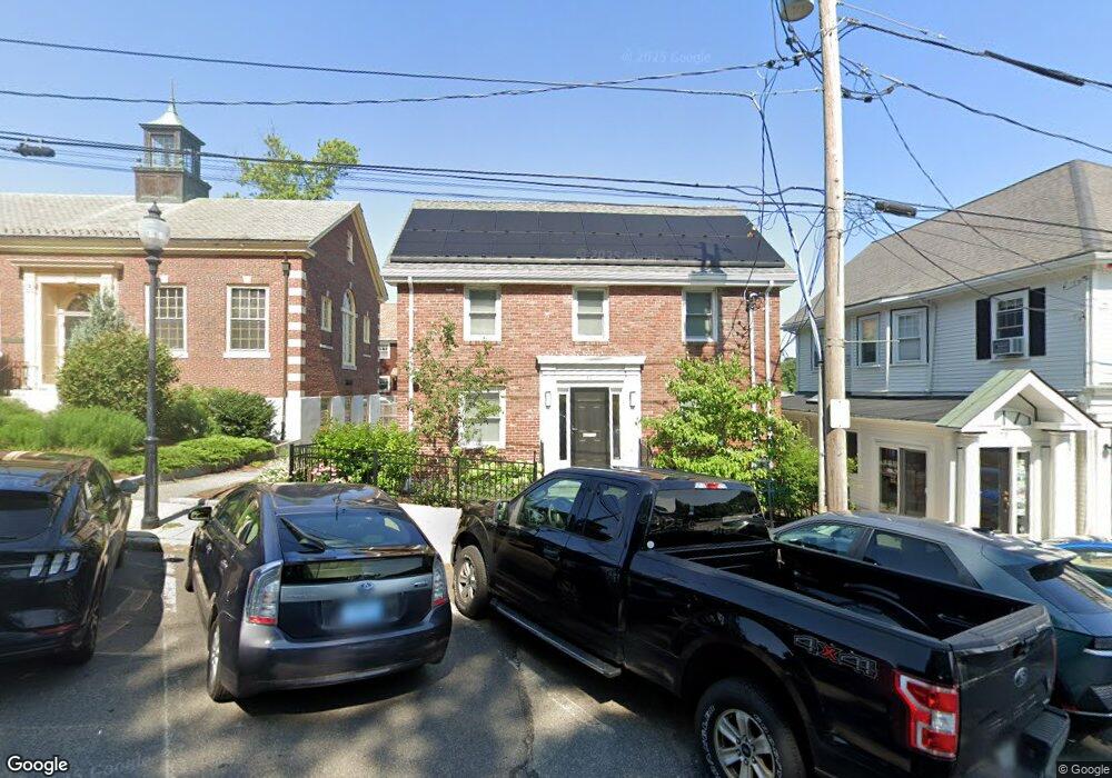 81 Park Ave unit 1, Arlington, MA 02476 - photo 1