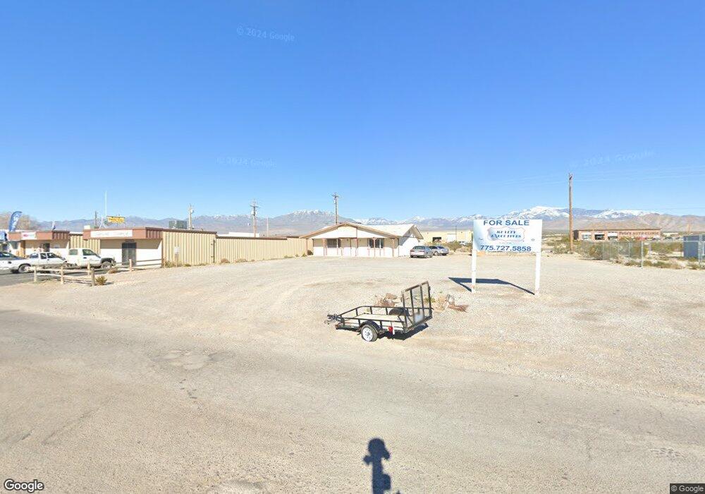 Under Contract $600,000