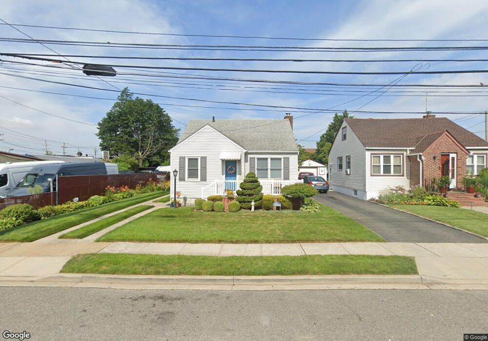 11 Grand St, Elmont, NY 11003 - photo 1