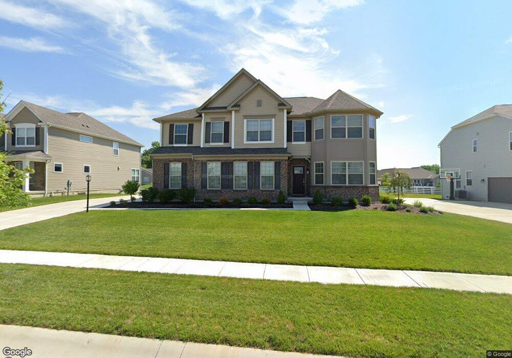 1136 Lancashire Dr, Xenia, OH 45385 - photo 1