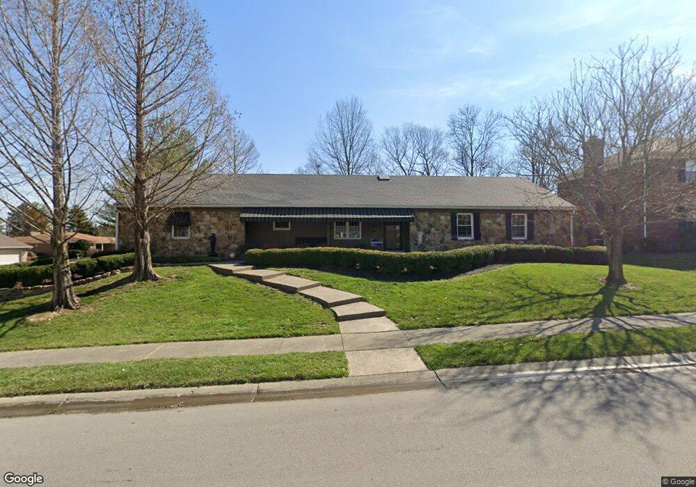 1216 Lexington Dr, New Albany, IN 47150 - photo 1