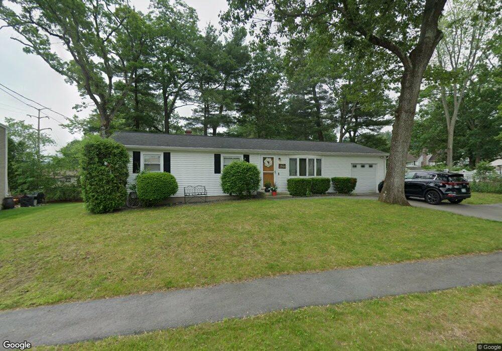 4 Bishop Ln, Nashua, NH 03062 - photo 1