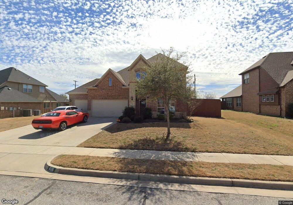 826 Magnolia Dr, Weatherford, TX 76086 - photo 1