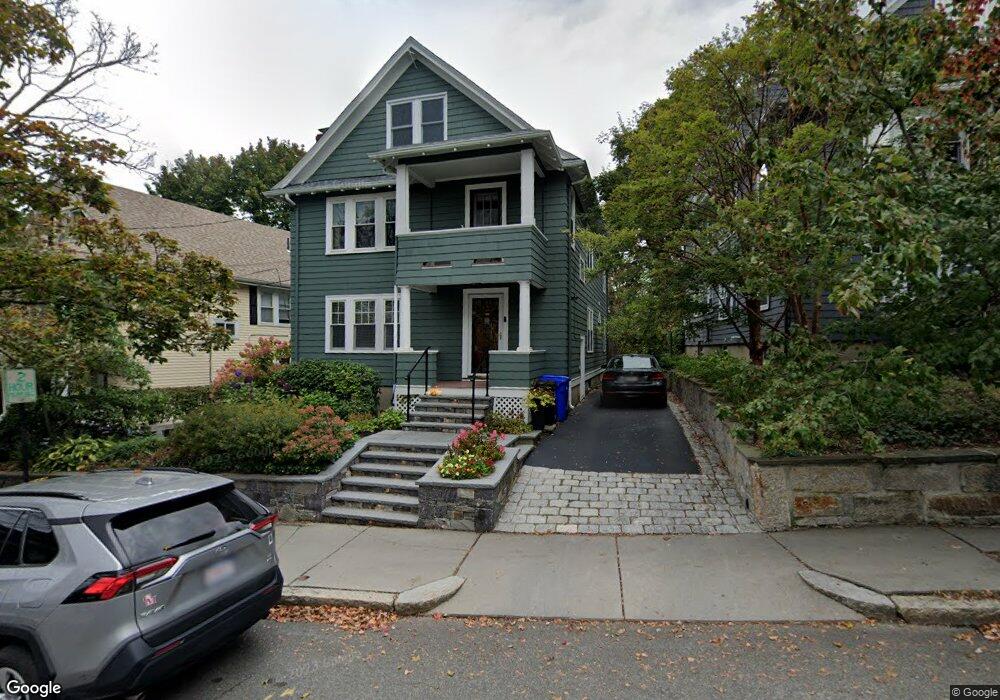 61 Linden St unit 2, Brookline, MA 02445 - photo 1