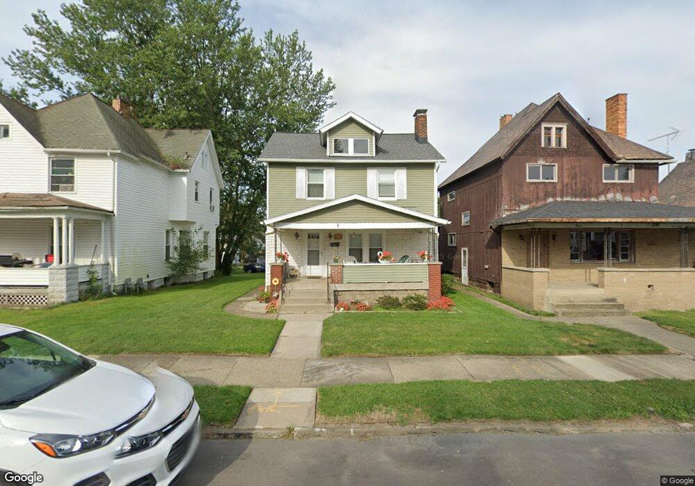 672 Spruce Ave, Sharon, PA 16146 - photo 1