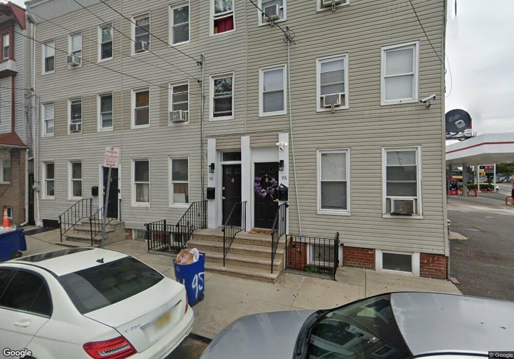 93 Walnut St, Newark, NJ 07102 - photo 1