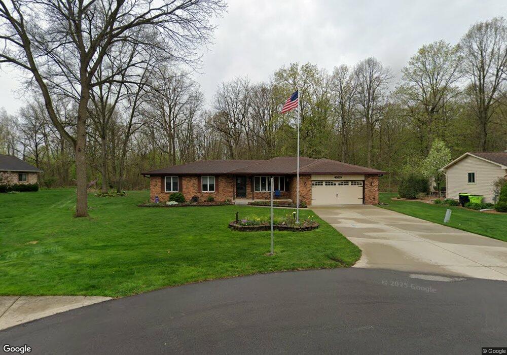 5302 Birchcrest Dr, Swartz Creek, MI 48473 - photo 1