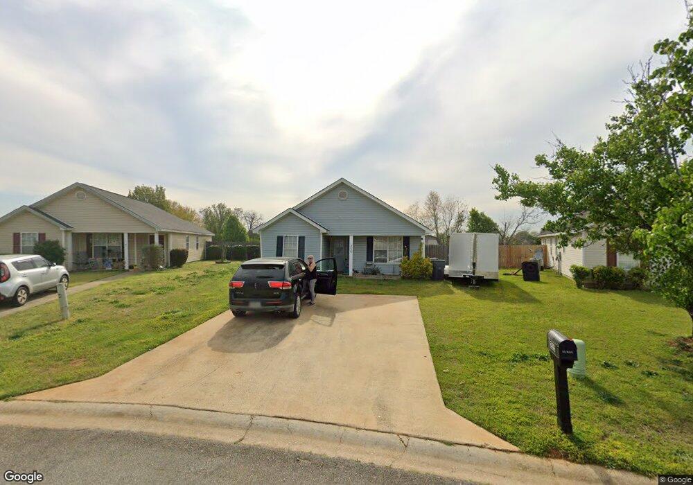 215 Worthington Ln, Warner Robins, GA 31088 - photo 1