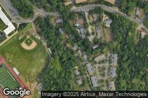 38 Knickerbocker Ln, Old Tappan, NJ 07675