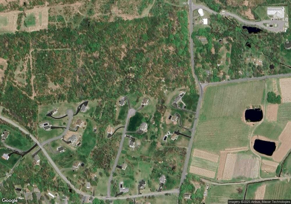 8 Madison Rose Ct, Newburgh, NY 12550 - photo 1