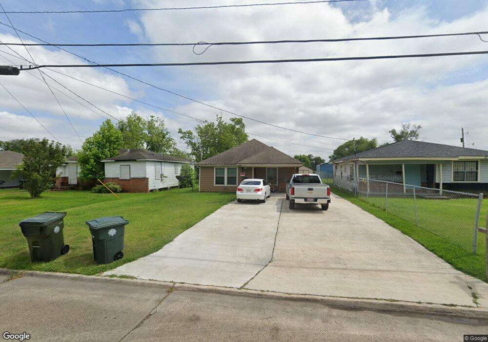 2230 6th St, Lake Charles, LA 70601 - photo 1