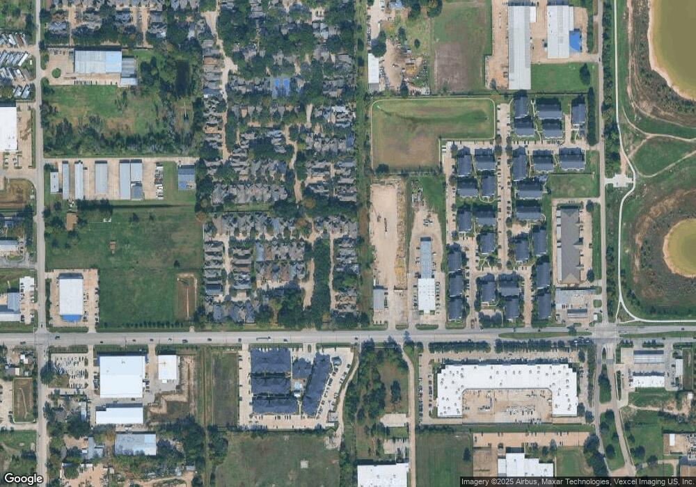 6822 Oakwood Hollow Ct, Houston, TX 77040 - photo 1