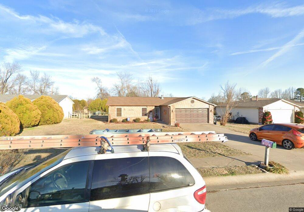 1929 S 17th St, Rogers, AR 72758 - photo 1