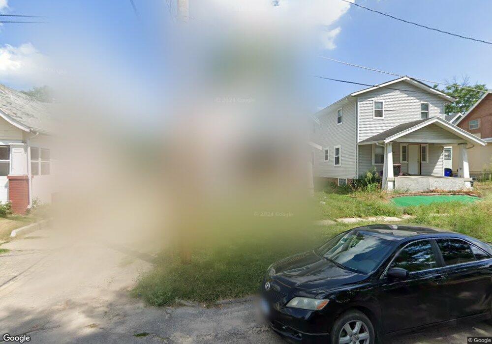 716 16th St SE, Cedar Rapids, IA 52403 - photo 1