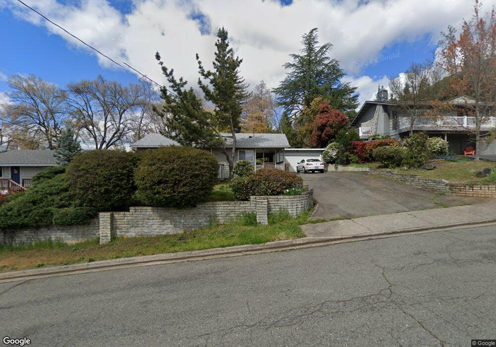 1434 NE View Dr, Grants Pass, OR 97526 - photo 1