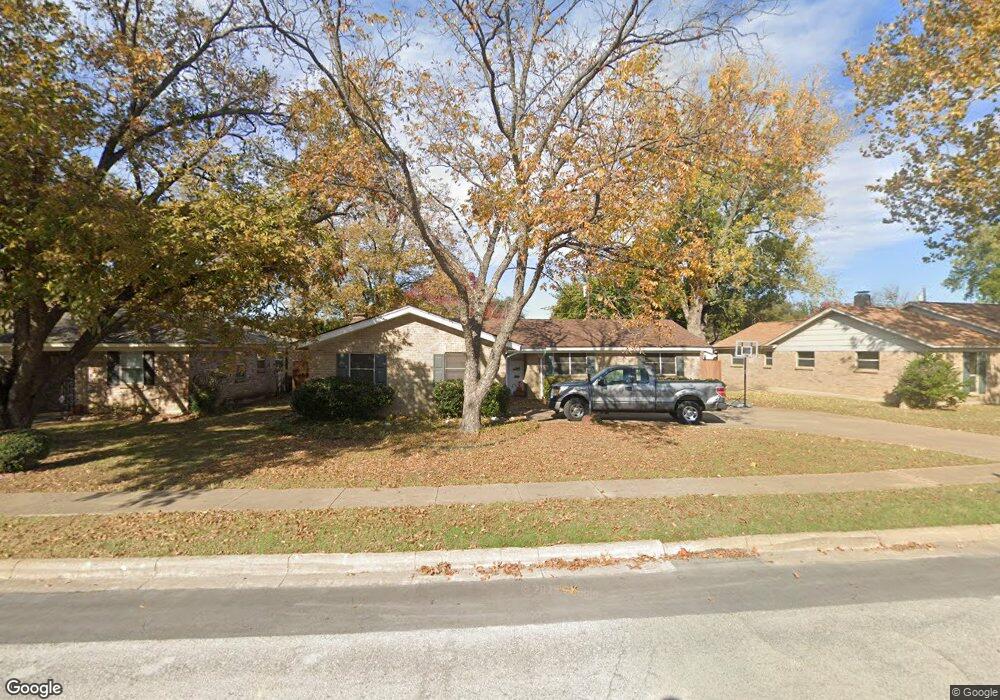 1821 Lexington Place, Bedford, TX 76022 - photo 1