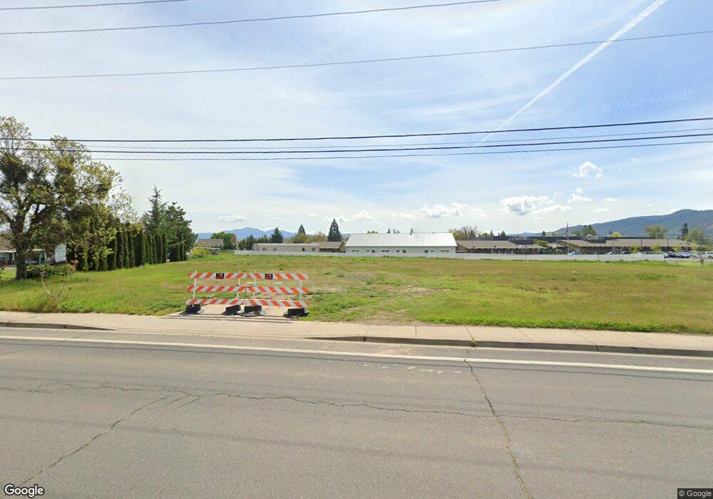 1849 Scenic Ave, Central Point, OR 97502 - photo 1