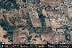 47 Anderson St, Yoncalla, OR 97499