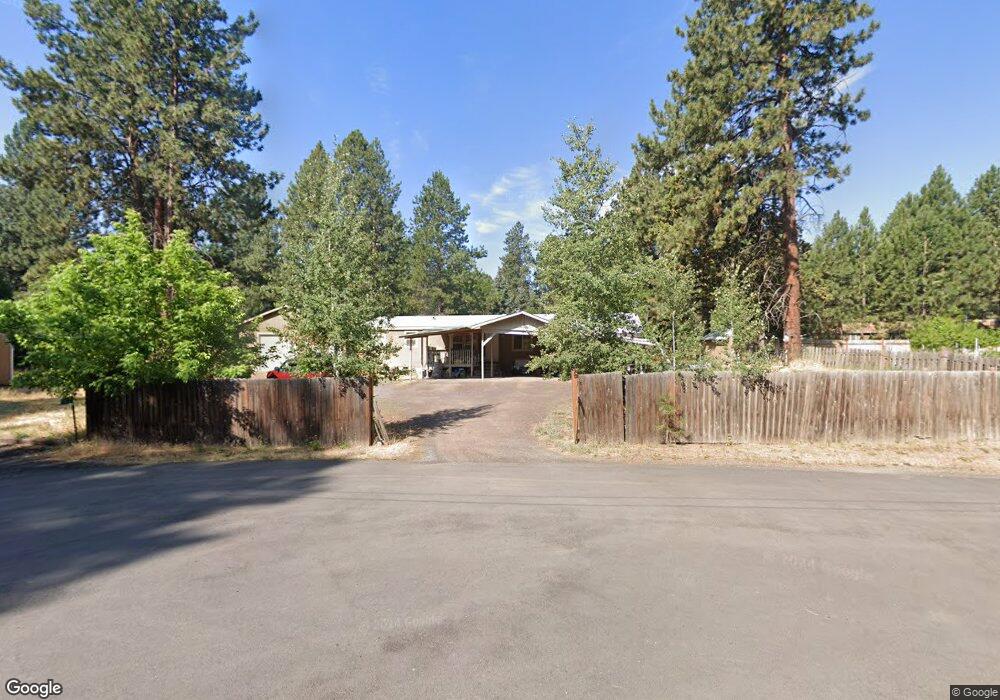 19273 Shoshone Cir, Bend, OR 97702 - photo 1