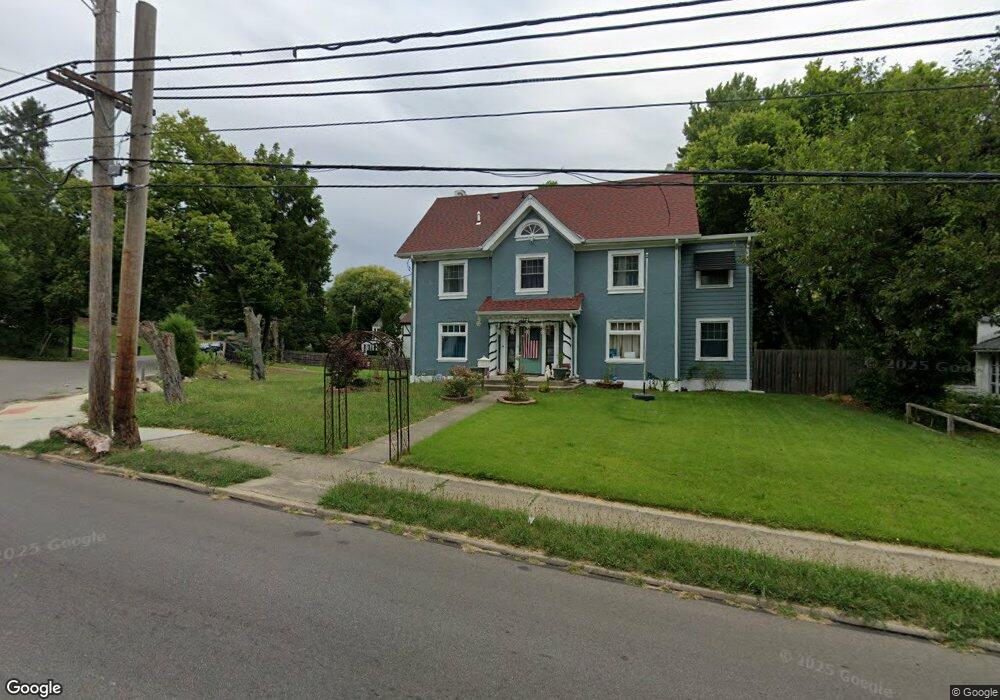 121 W Hillcrest Ave, Dayton, OH 45405 - photo 1