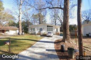 1098 Greenbriar Cir, Decatur, GA 30033