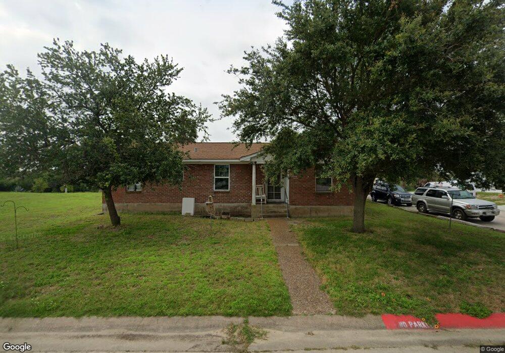 8027 Pruitt Dr, Galveston, TX 77554 - photo 1