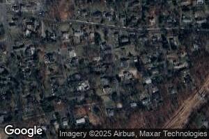 28 Land St, Gillette, NJ 07933