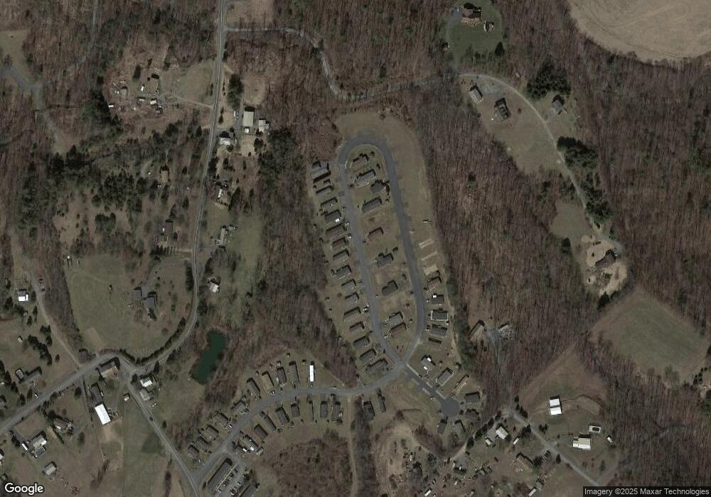 16 Meadowview Dr, New Bloomfield, PA 17068 - photo 1