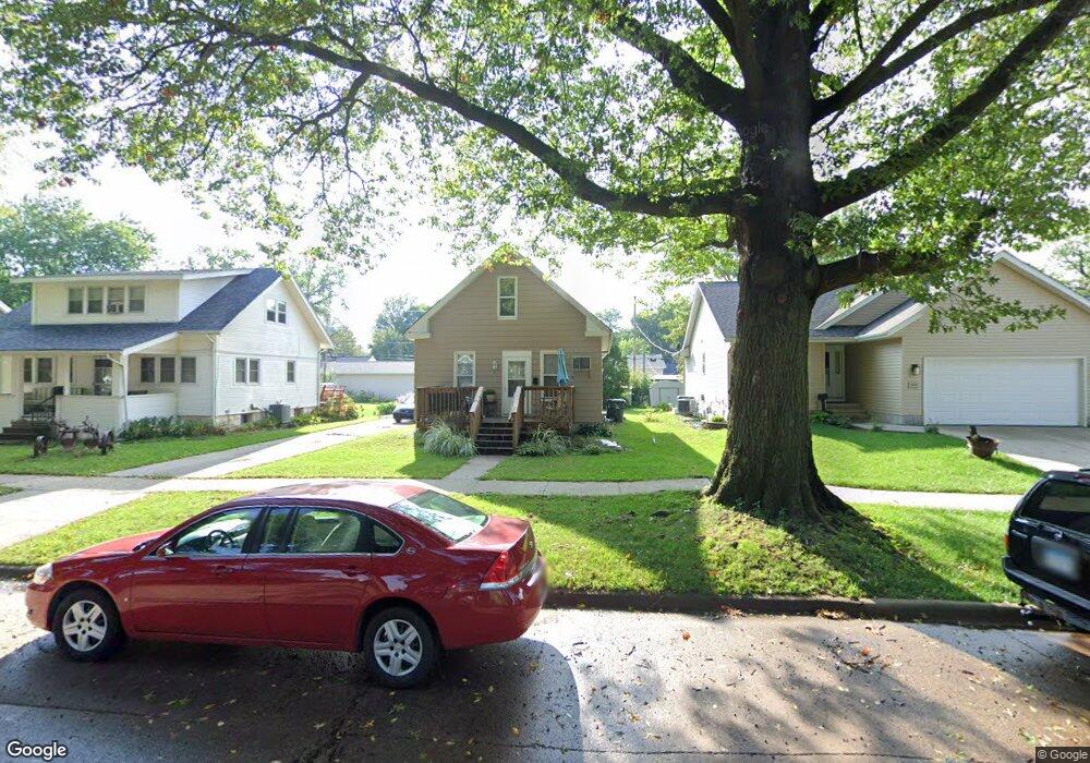 1626 8th St NW, Cedar Rapids, IA 52405 - photo 1