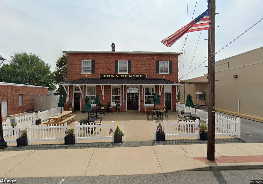 102 Main St unit UPPER, Stanardsville, VA 22973 - photo 1