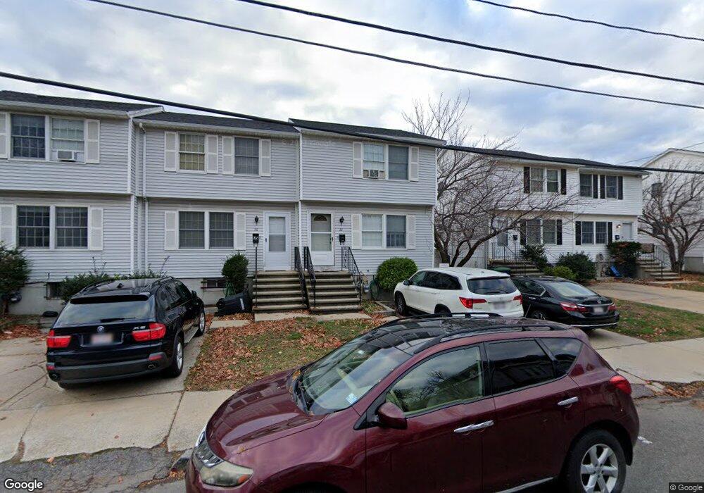 22 Florence St, Somerville, MA 02145 - photo 1