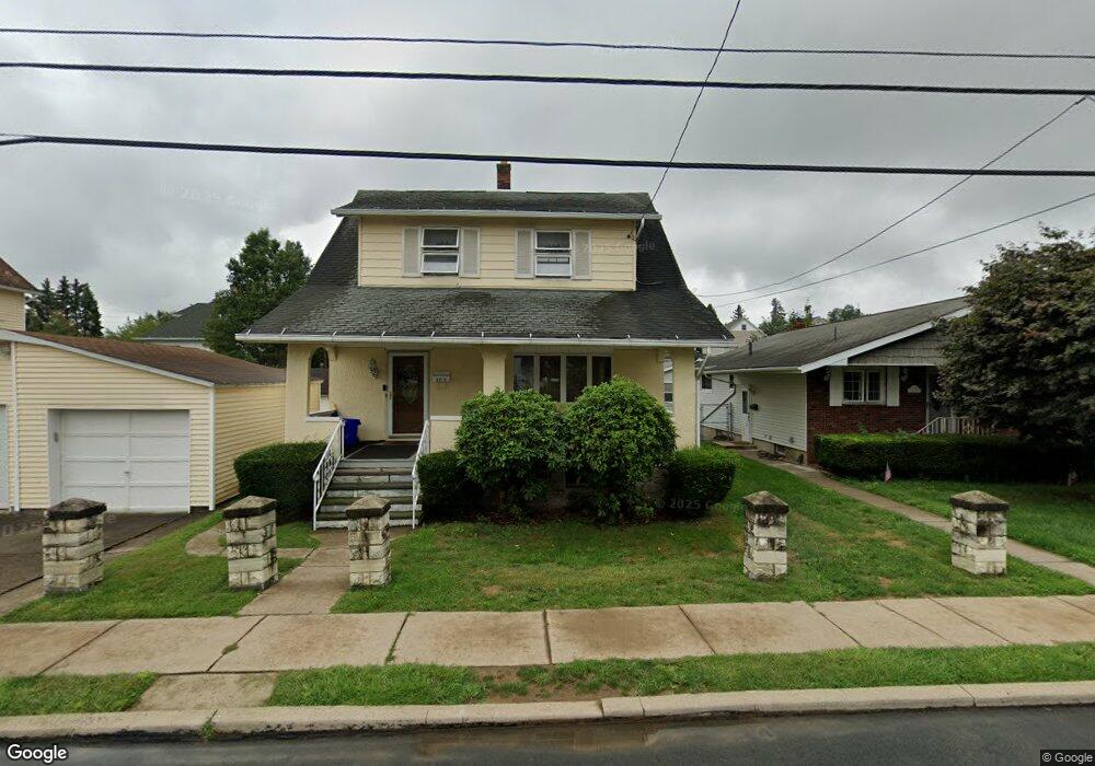1721 Dorothy St, Scranton, PA 18504 - photo 1
