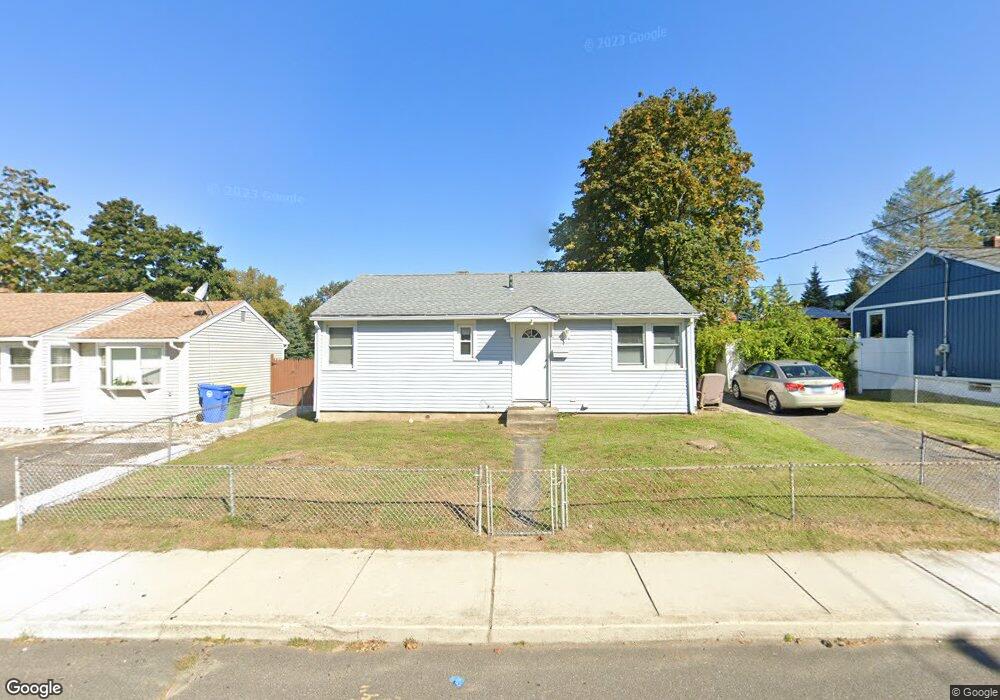 69 Wyoming Ave, Waterbury, CT 06706 - photo 1