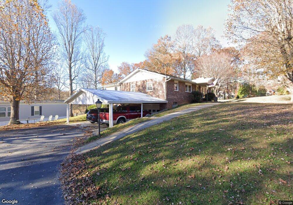 310 N Hillcrest Rd, Arden, NC 28704 - photo 1