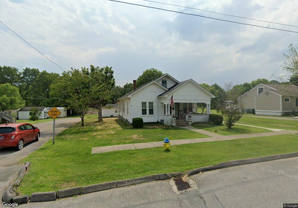 200 W End Ave, Dickson, TN 37055 - photo 1