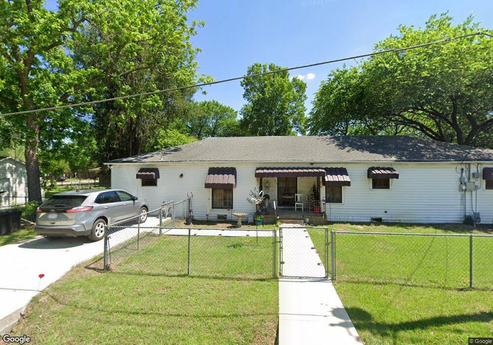405 Kuchar St, Ennis, TX 75119 - photo 1