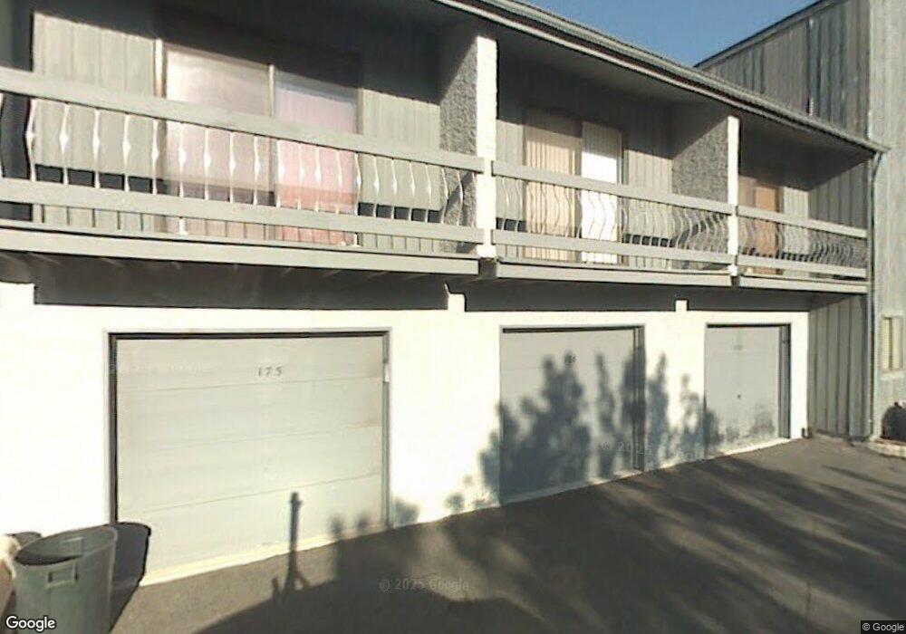 176 Linda Ln unit 176, Edison, NJ 08820 - photo 1